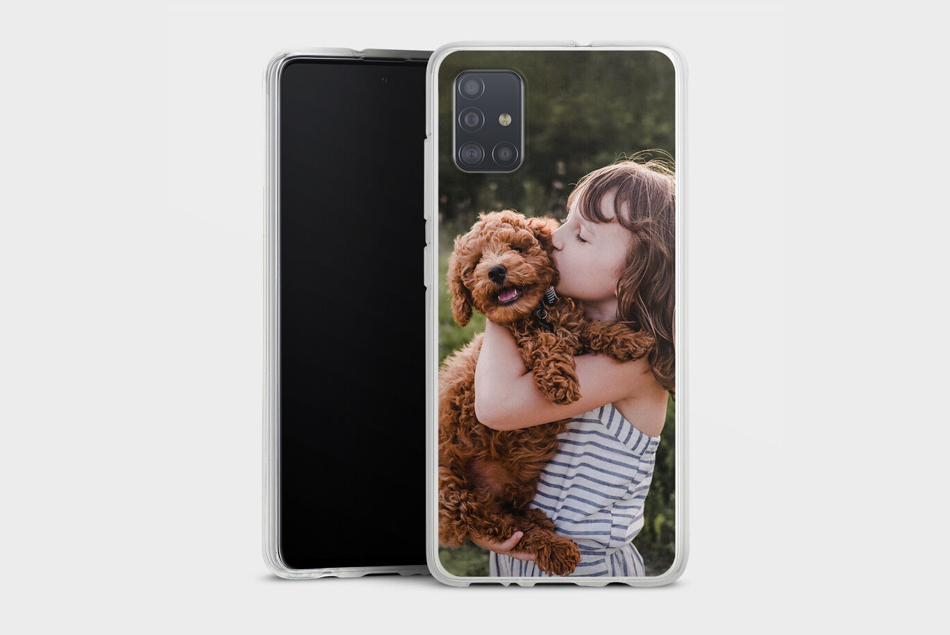 Cover smartphone personalizzata per modelli Samsung con la foto di una bambina e il suo cane