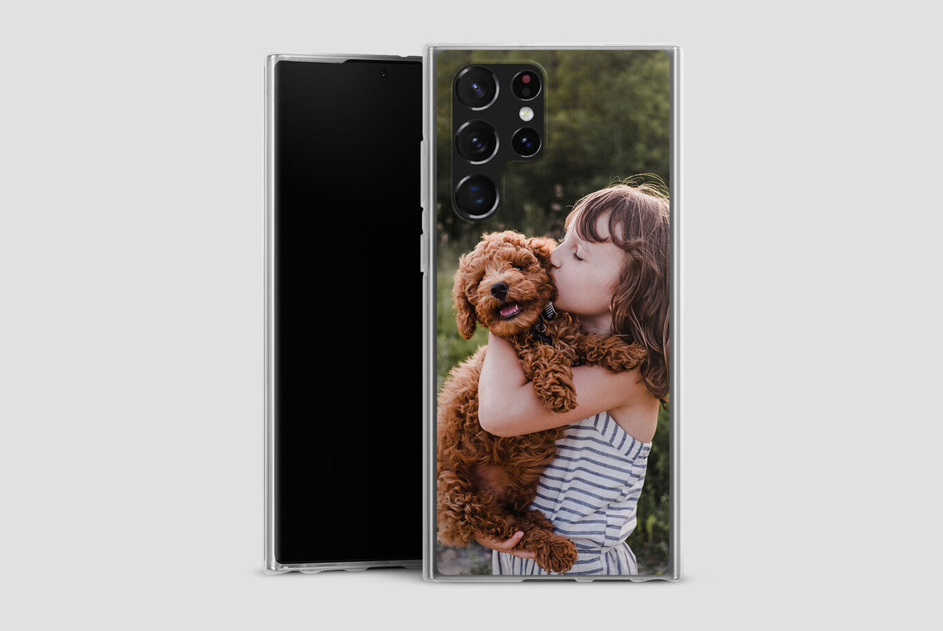 Cover smartphone personalizzata per modelli Samsung con la foto di una bambina e il suo cane